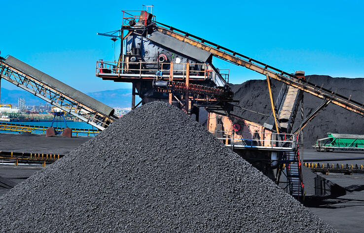 Экспорт угля сократился на 20% в натуральном выражении и на 19% - в денежном