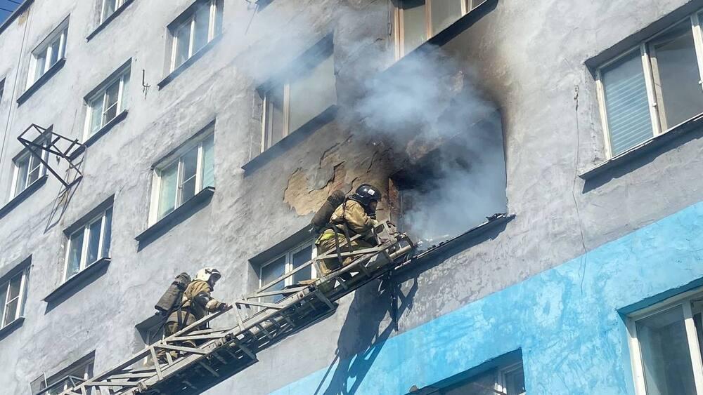 В Усть-Каменогорске во время пожара спасли 15 человек
