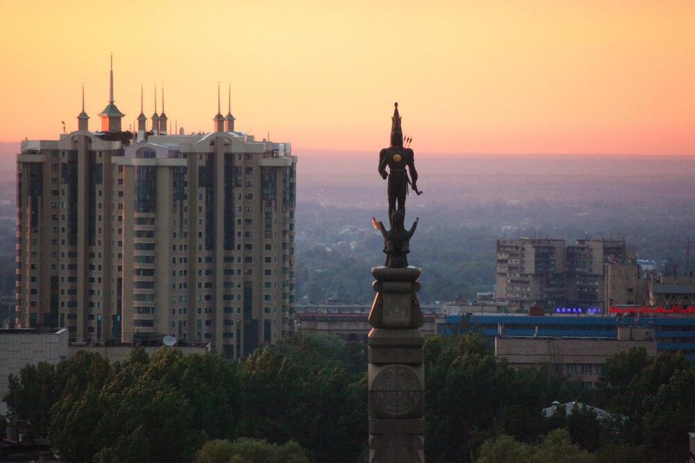 В Алматы празднуют День города