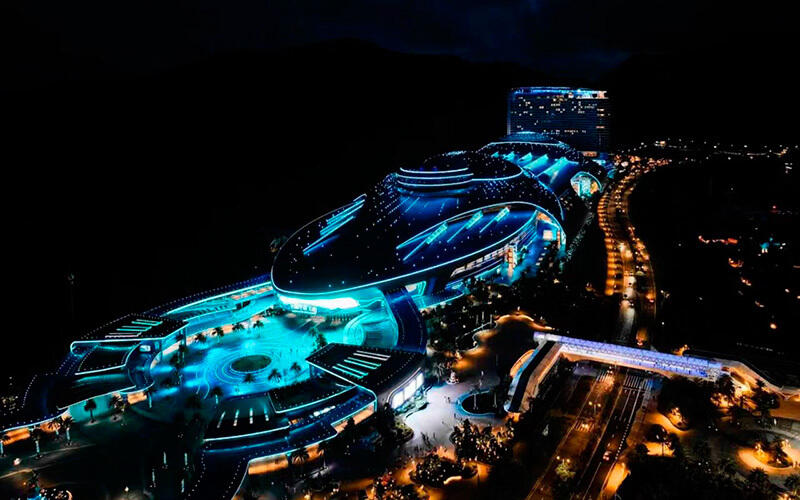 This Is The World’s Largest Indoor Marine Science Park, And It Looks Like An Alien Spaceship. Images | t.me/truekpru