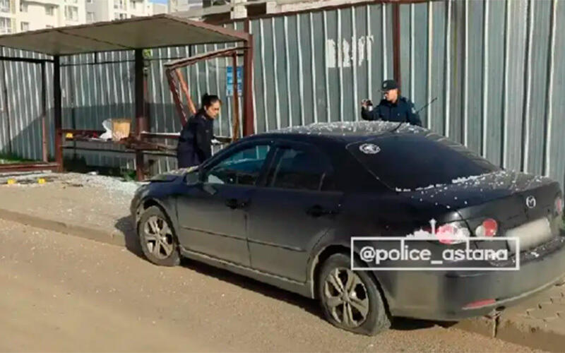 Car rams into bus stop in Astana injuring several people