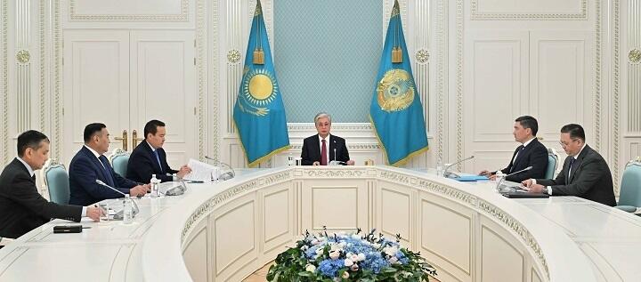 Президент дал ряд поручений по вопросу возврата незаконно приобретенных активов