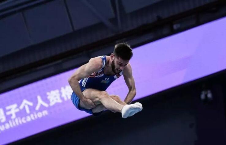 Казахстанский гимнаст завоевал серебряную медаль на Азиаде 

