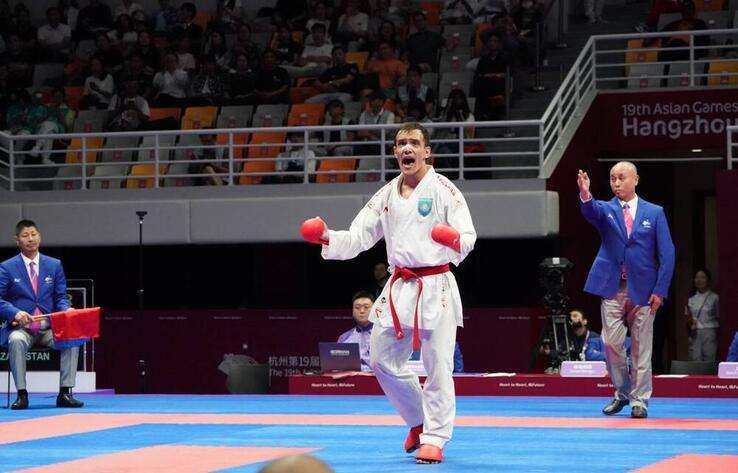 Золотую медаль на Азиатских играх завоевал казахстанский каратист 