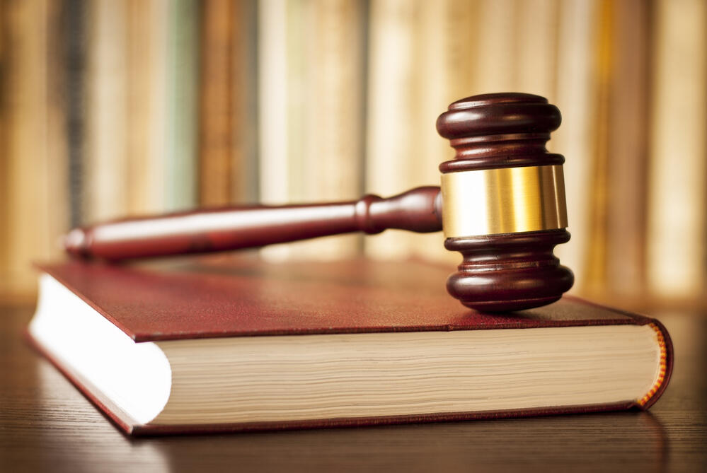 В Астане начальника управления ДЧС осудили за взятку за признание стадиона аварийным 