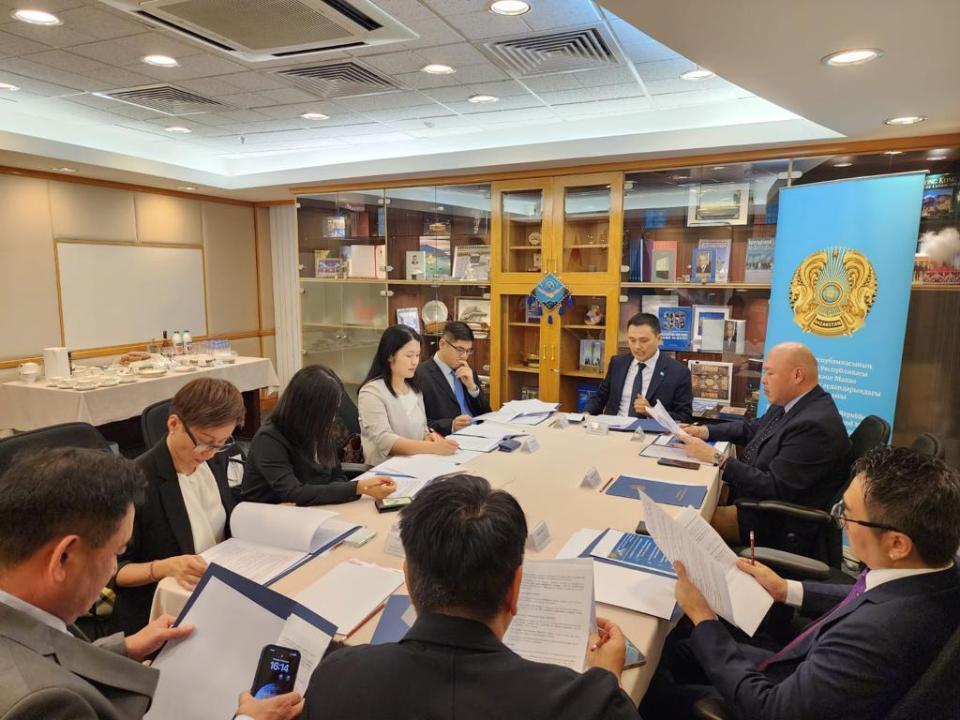 Round table on the State-of-the-Nation Address of the President of Kazakhstan was held in Hong Kong