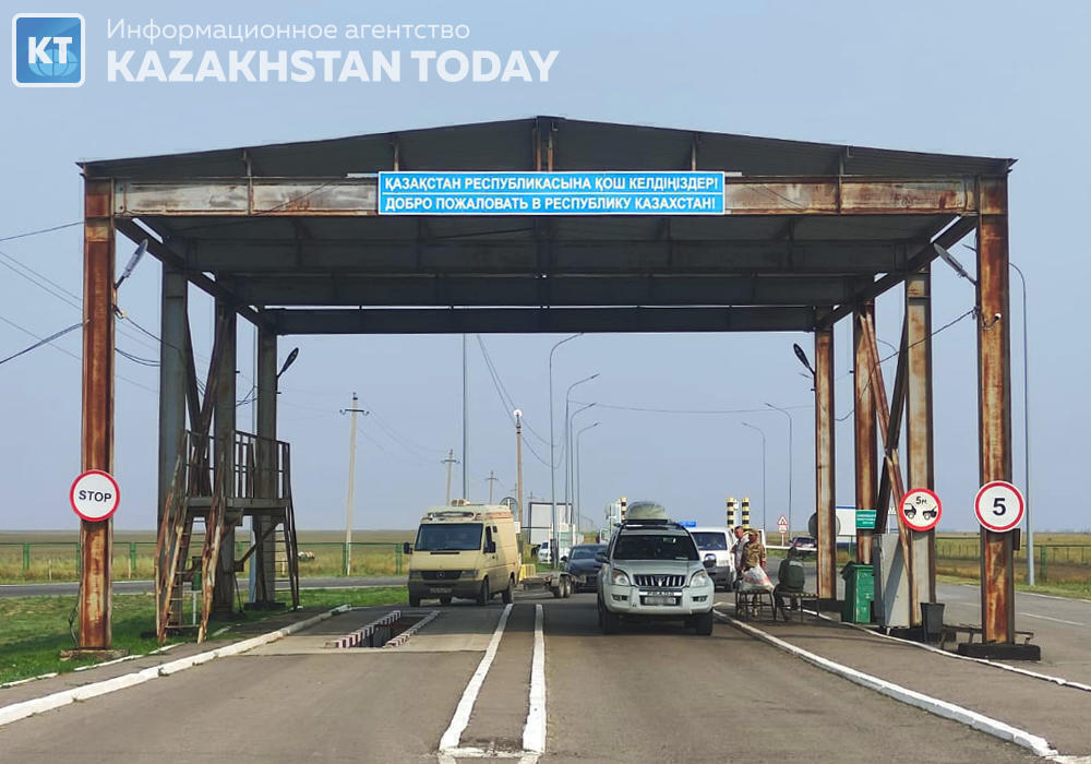 Пилот электронной очереди для автомобилей запущен на границе Казахстана с Россией 