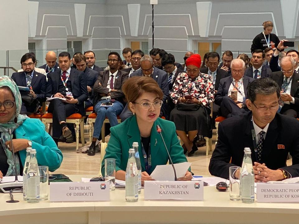 Я призываю не забывать о роли в культурном совершенстве русского языка - Балаева