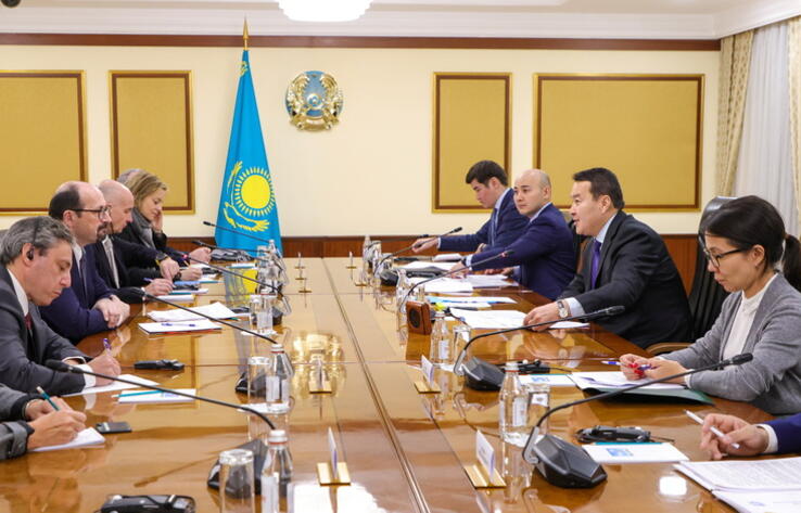 Alikhan Smailov holds IMF mission head meeting in Kazakhstan