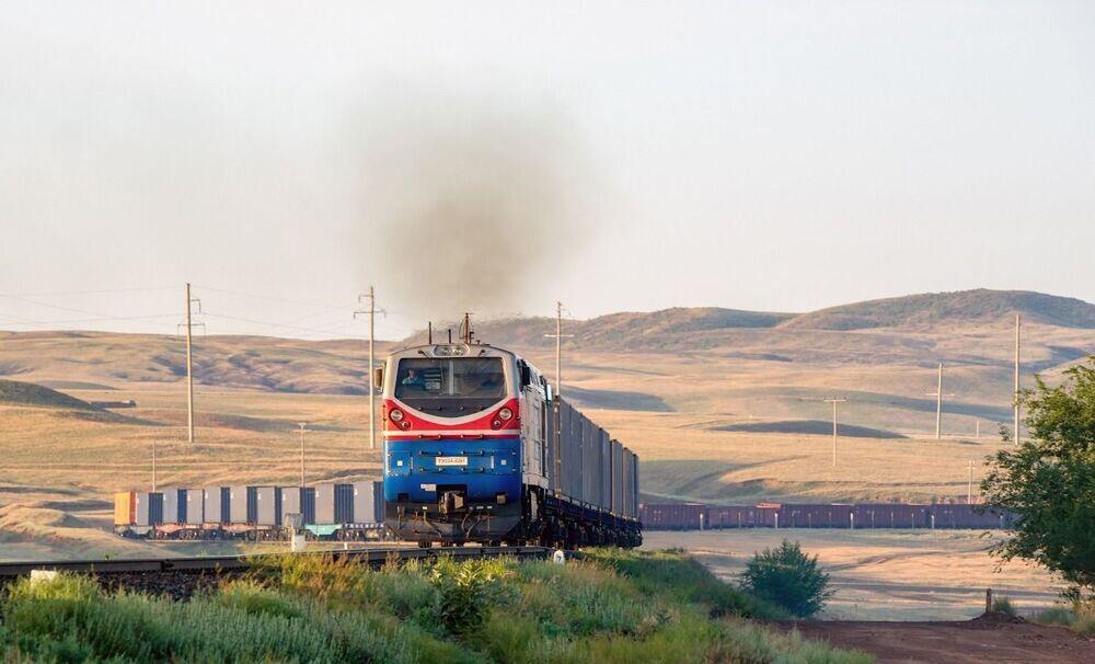КТЖ передано более 14,4 млн тонн грузов в КНР