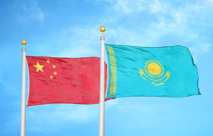 Казахстан нацелен на активизацию взаимодействия с Китаем по всем направлениям - президент
