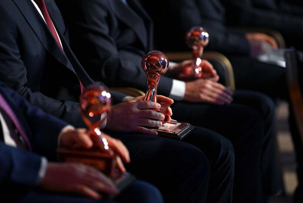 Названы лауреаты президентской премии "Парыз" и конкурса "Алтын сапа" 