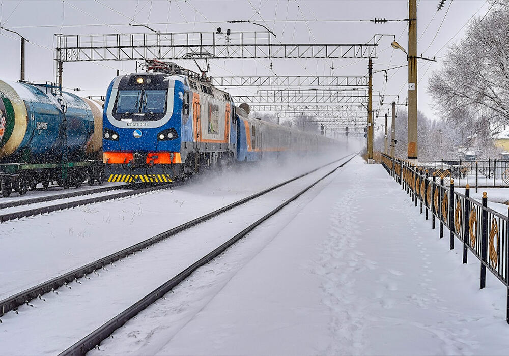 ЧС в Жамбылской области: временно отменили еще один поезд