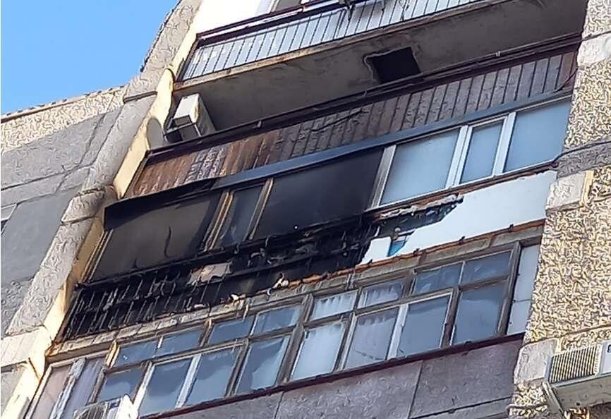 В Павлодаре из-за пиротехники загорелся балкон