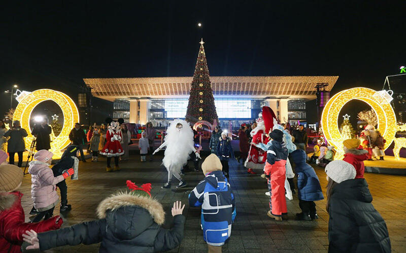 Santa Claus Parade in Almaty. Images | Akimat of Almaty / Kairat Konuspayev