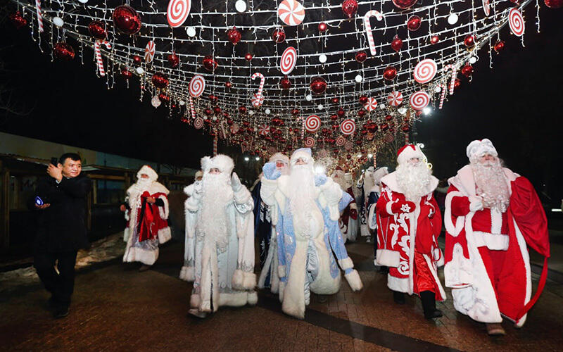 Santa Claus Parade in Almaty. Images | Akimat of Almaty / Kairat Konuspayev
