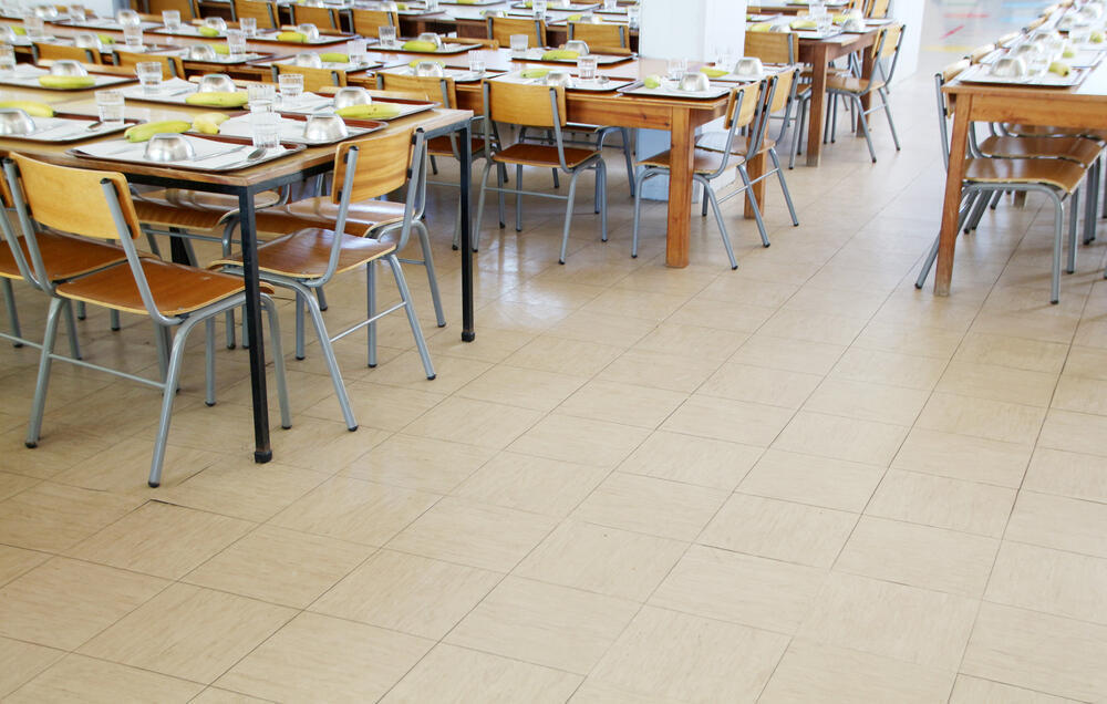 У поваров детских лагерей в Бурабае выявлен стафилококк