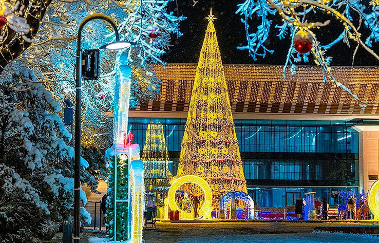 How the cities of Kazakhstan were decorated for the New Year