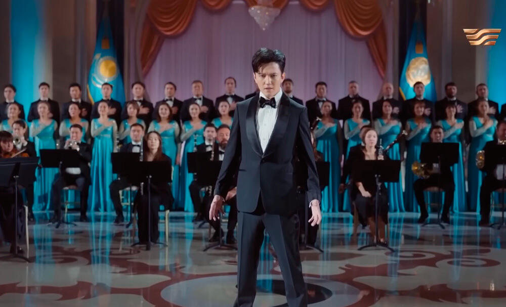 Димаш Құдайберген Қазақстанның әнұранынын орындады