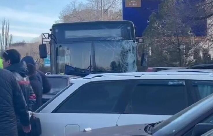 Passenger bus rams into line of parked vehicles in Taraz