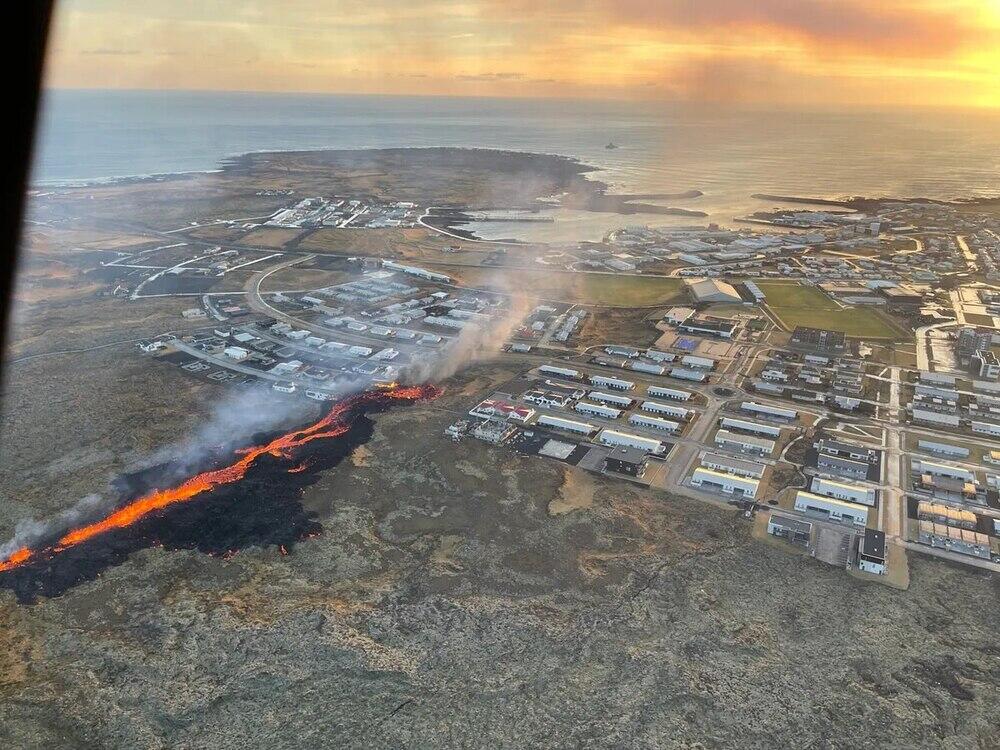 Volcano erupts in Iceland, flowing lava reaches fishing town