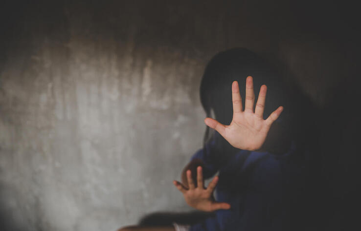 Почти треть преступлений в отношении несовершеннолетних в РК - сексуальное насилие