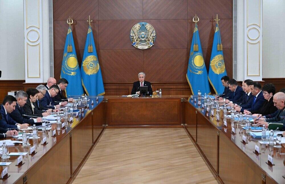 Токаев провел расширенное заседание правительства