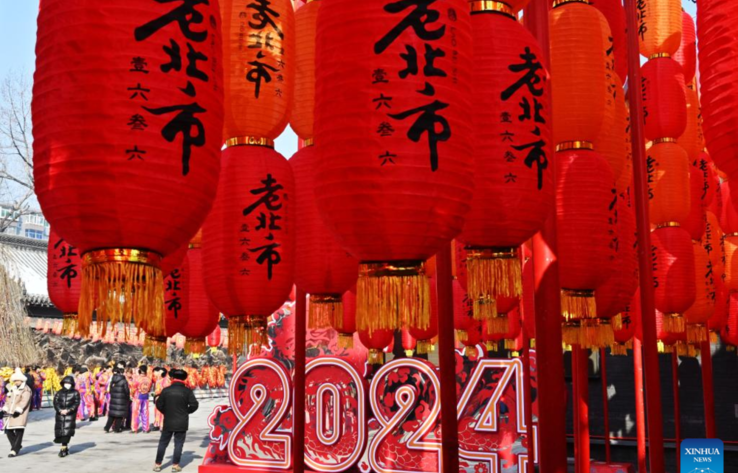 Зеленый дракон и красные фонарики: как отмечают китайский Новый год