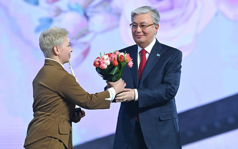 Tokayev congratulates women of Kazakhstan on spring holiday. Images | Akorda