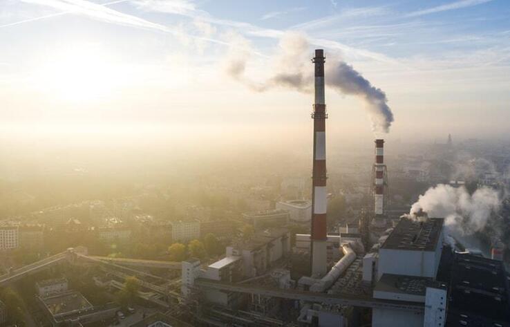 Жителей Алматы и Астаны предупредили о загрязненном воздухе