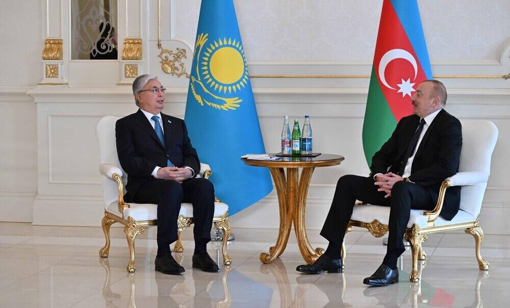 Новые совместные инвестпроекты обсудили Токаев и Алиев