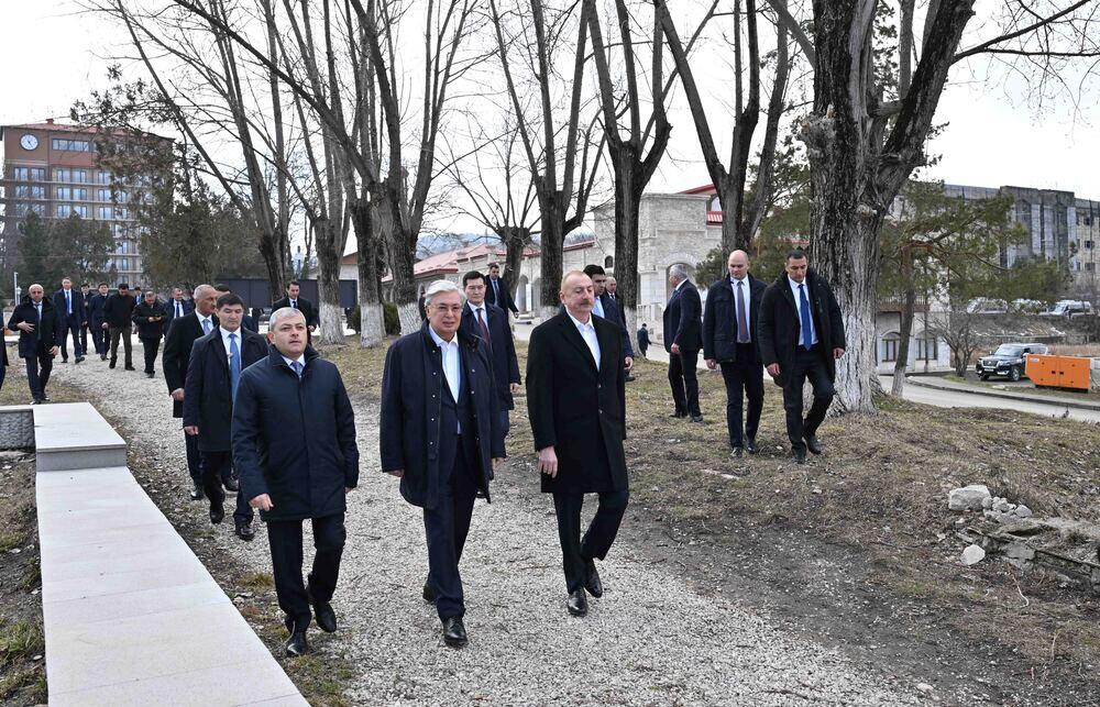 Касым-Жомарт Токаев и Ильхам Алиев посетили город Шушу