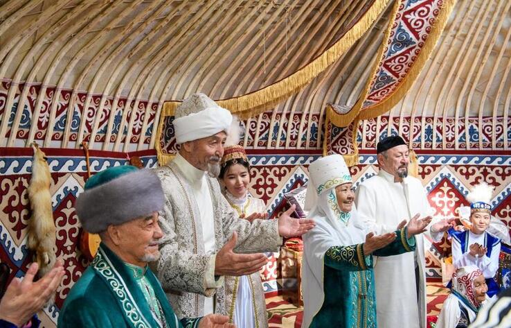 Президент поздравил казахстанцев с праздником Амал 
