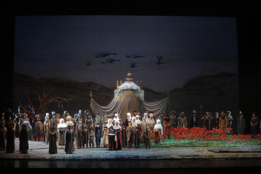 Debuts in the National Opera before the Korisu Holiday