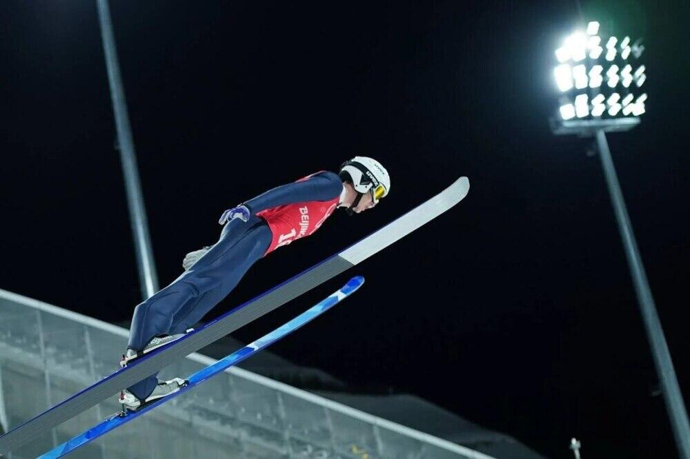 Казахстан впервые завоевал золото на Кубке мира по прыжкам с трамплина