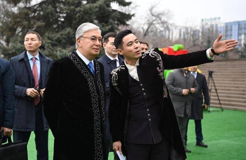 Робоюрту и этноаул показали Токаеву на "Наурыз Фесте"