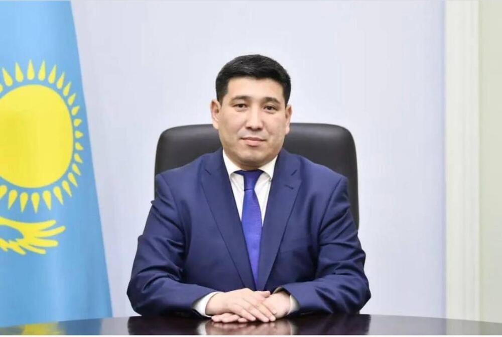 В Уральске затопило акимат: главе города объявили строгий выговор
