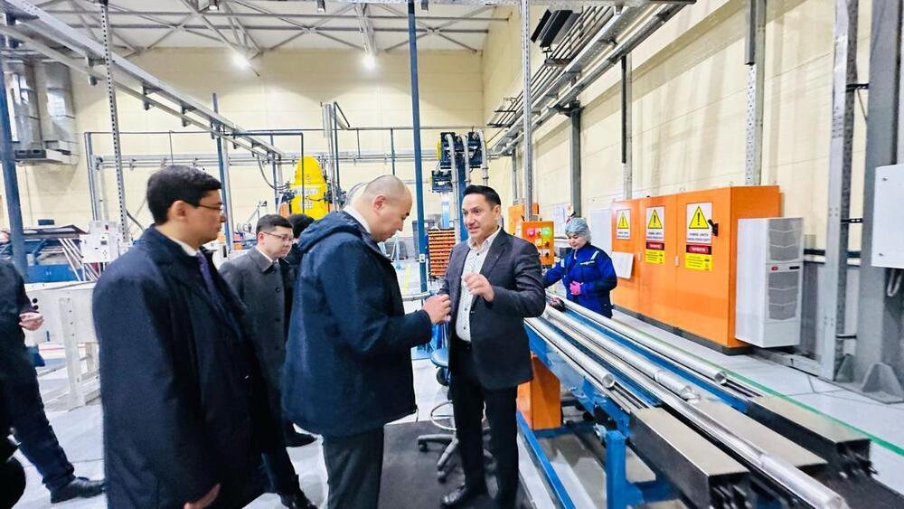 Kanat Sharlapaev became acquainted with the "QazAlPack" LLP project on the territory of the "Ontustіk" Special Economic Zone