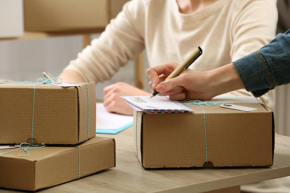 Жеке пайдалануға арналған тауарларды бажсыз әкелу шегі бұрынғы деңгейде белгіленді