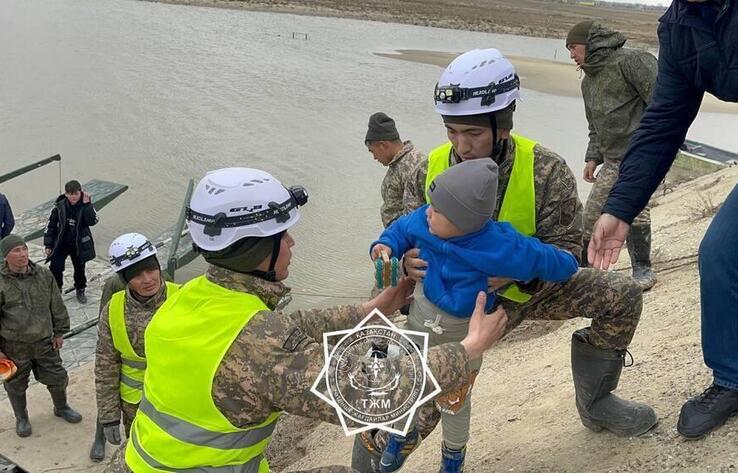 Almost 100,000 rescued from flooded areas in Kazakhstan