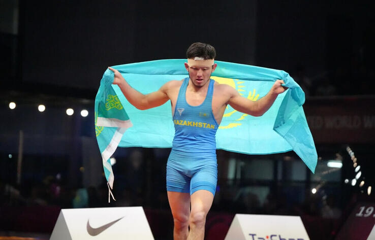Казахстанец завоевал золотую медаль чемпионата Азии по греко-римской борьбе 