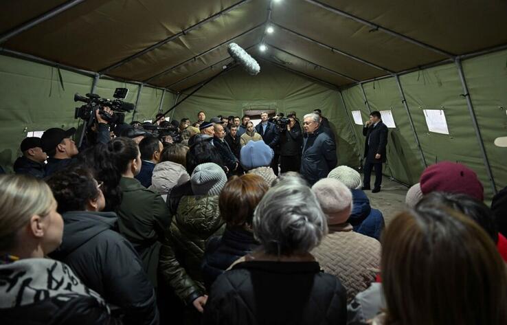 Токаев во время встречи с пострадавшими от паводков заявил, что запретит отстрел сайгаков