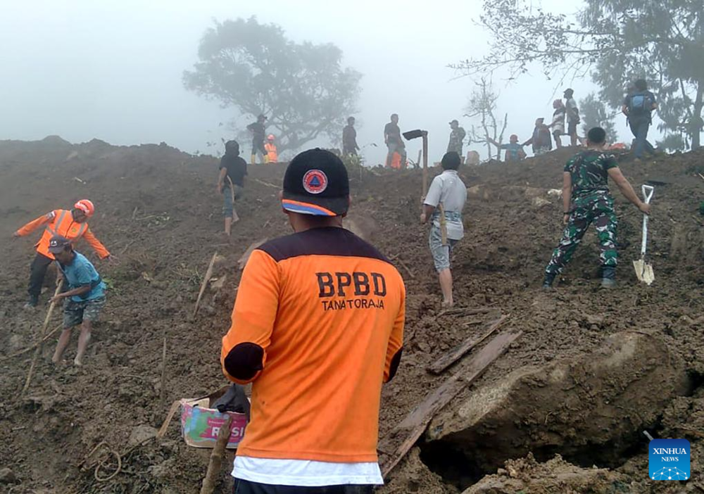 Death toll in Indonesia's South Sulawesi landslides rises to 20