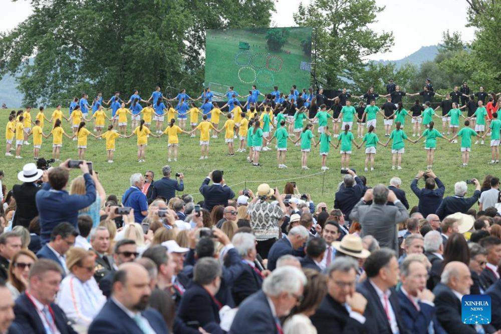 Грекияда 2024 жылы Парижде өтетін Олимпиада алауы жағылды. Сурет: Xinhua/Zhao Dingzhe