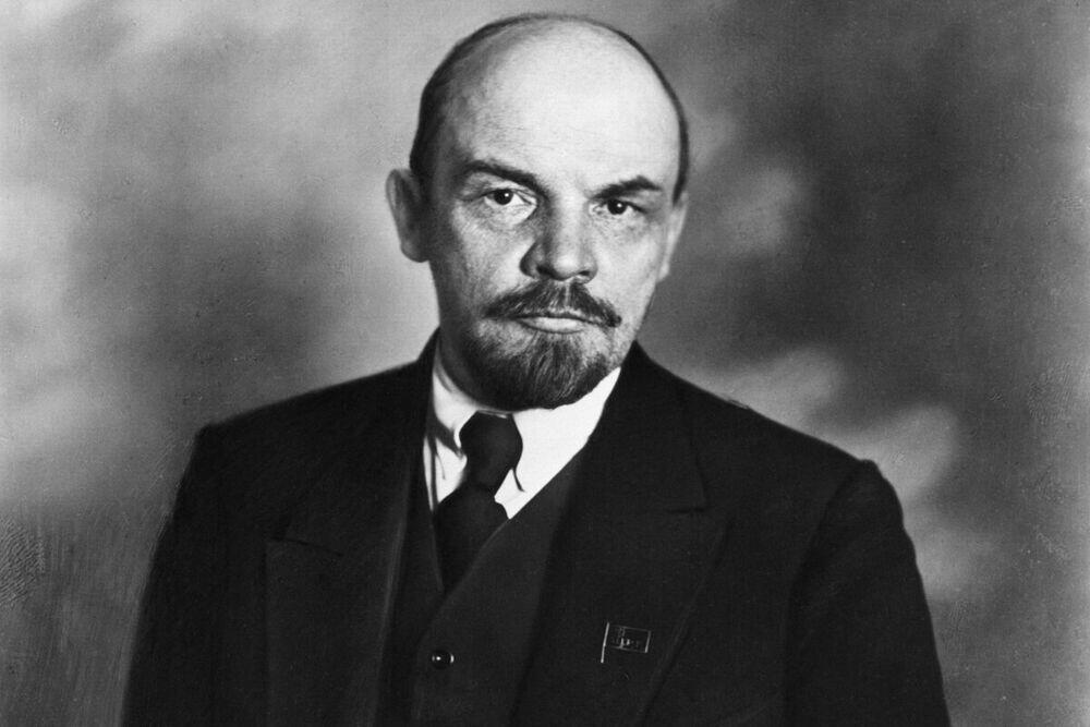 154 года исполняется со дня рождения вождя мирового пролетариата Владимира Ленина
