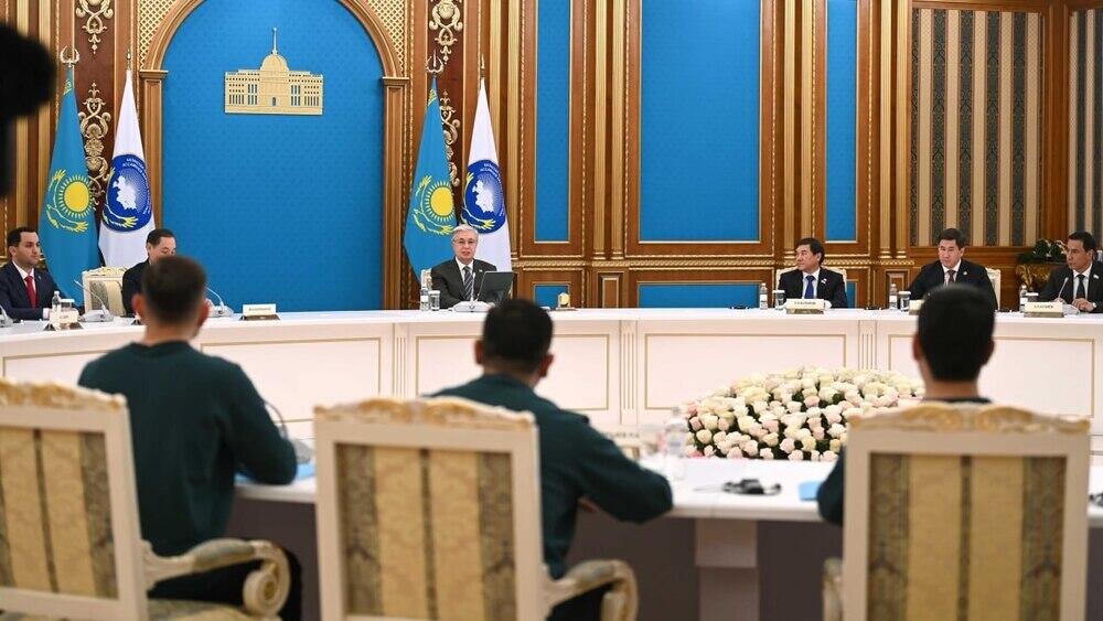 Президент Казахстана высказался о вовлечении граждан страны в чужие информационные войны
