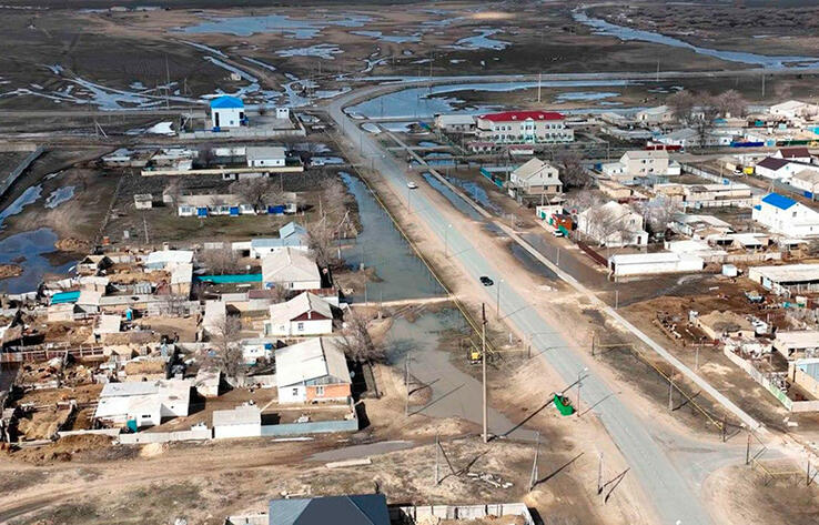 Over 110 summer house communities in Uralsk flooded