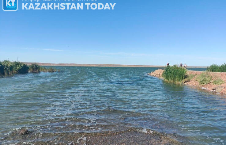 В озеро Балхаш направили паводковую воду