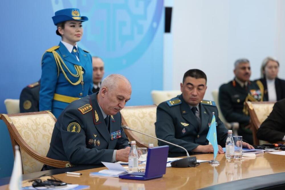 Kazakh defense minister suggests developing agr’t on confidence-building measures for all SCO member states
