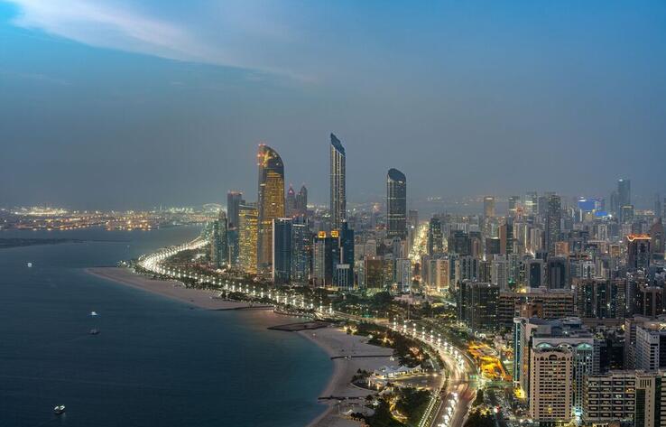 Abu Dhabi leaps 10 spots in 2024 Leading Maritime City Report